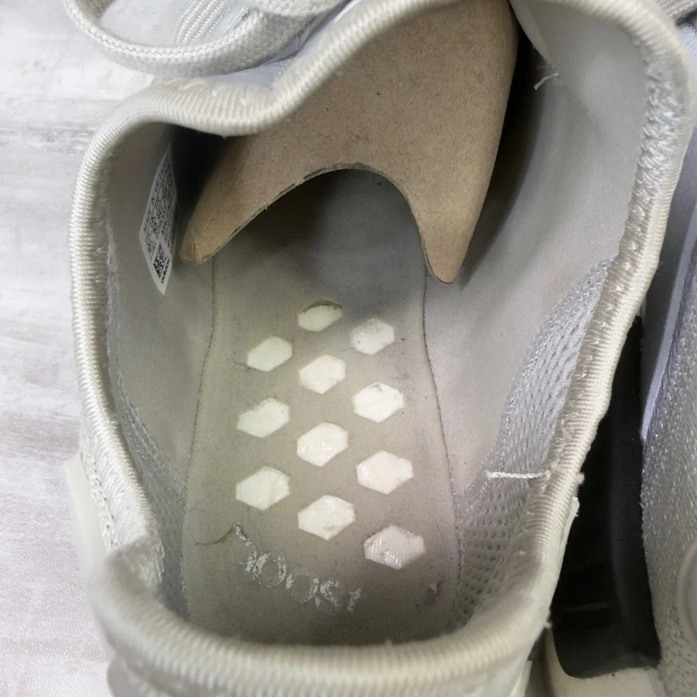Adidas NMD R1 Futuristic Men's Size 10.5 Running Shoes Metal Grey‎ EF4261